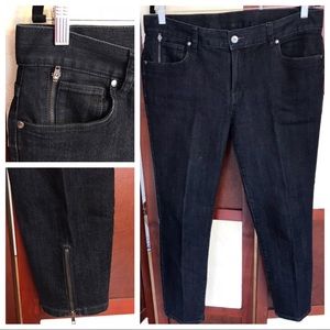 Like new - Skye’s the Limit Jeans with Zippers